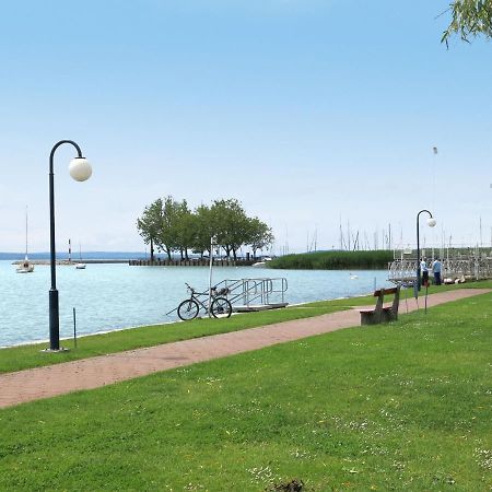 Holiday Home Balatontourist Fuered-3 By Interhome Balatonfüred Eksteriør billede