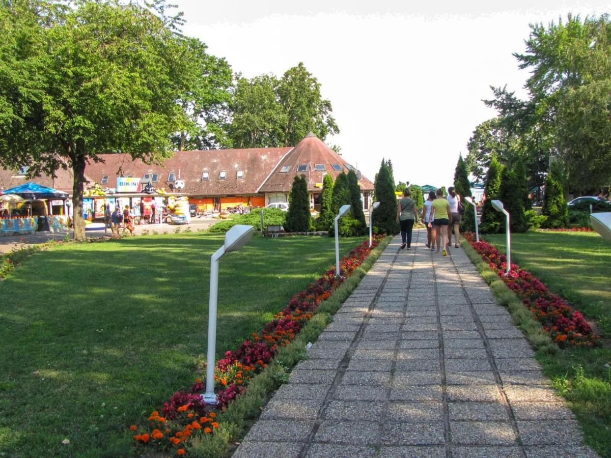 Holiday Home Balatontourist Fuered-3 By Interhome Balatonfüred Eksteriør billede